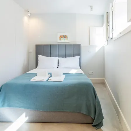 Apartment Barros Lima 493 By Lovelystay *